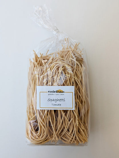 Spaghetti mit Tomate