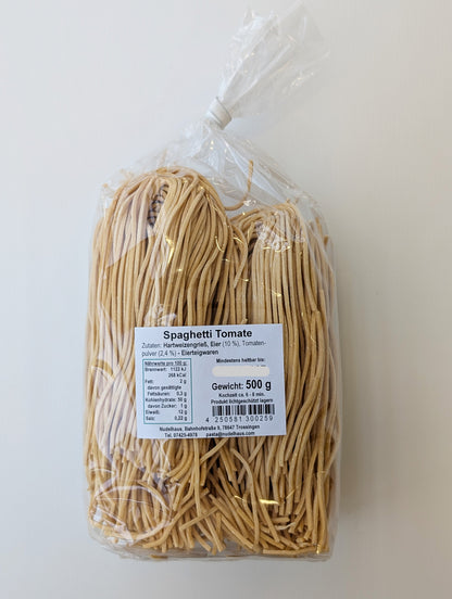 Spaghetti mit Tomate