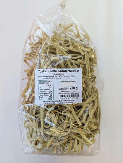 Toskanische Kräuternudeln